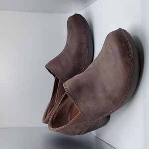 Merrell Brown Leather Mules